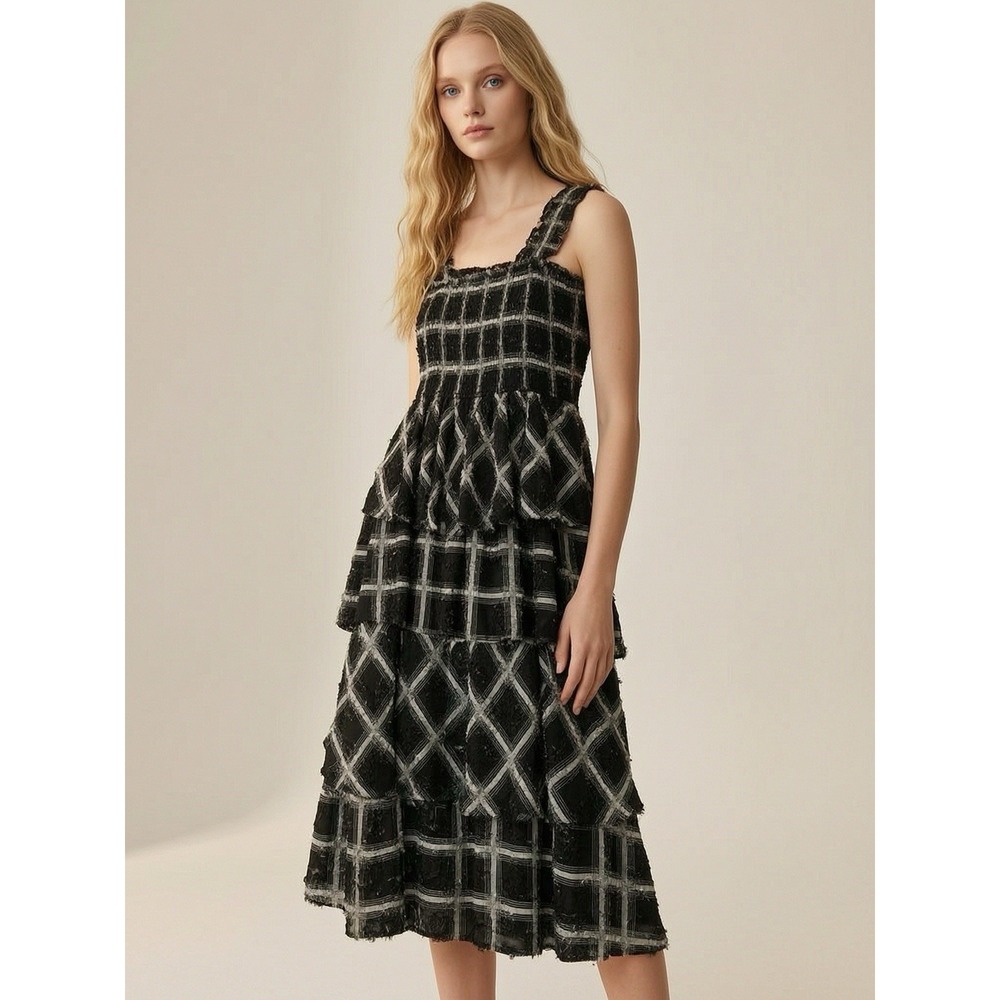 Aureum Smocked Plaid Tiered Midi Dress Size M Academia Preppy Cottagecore Fall